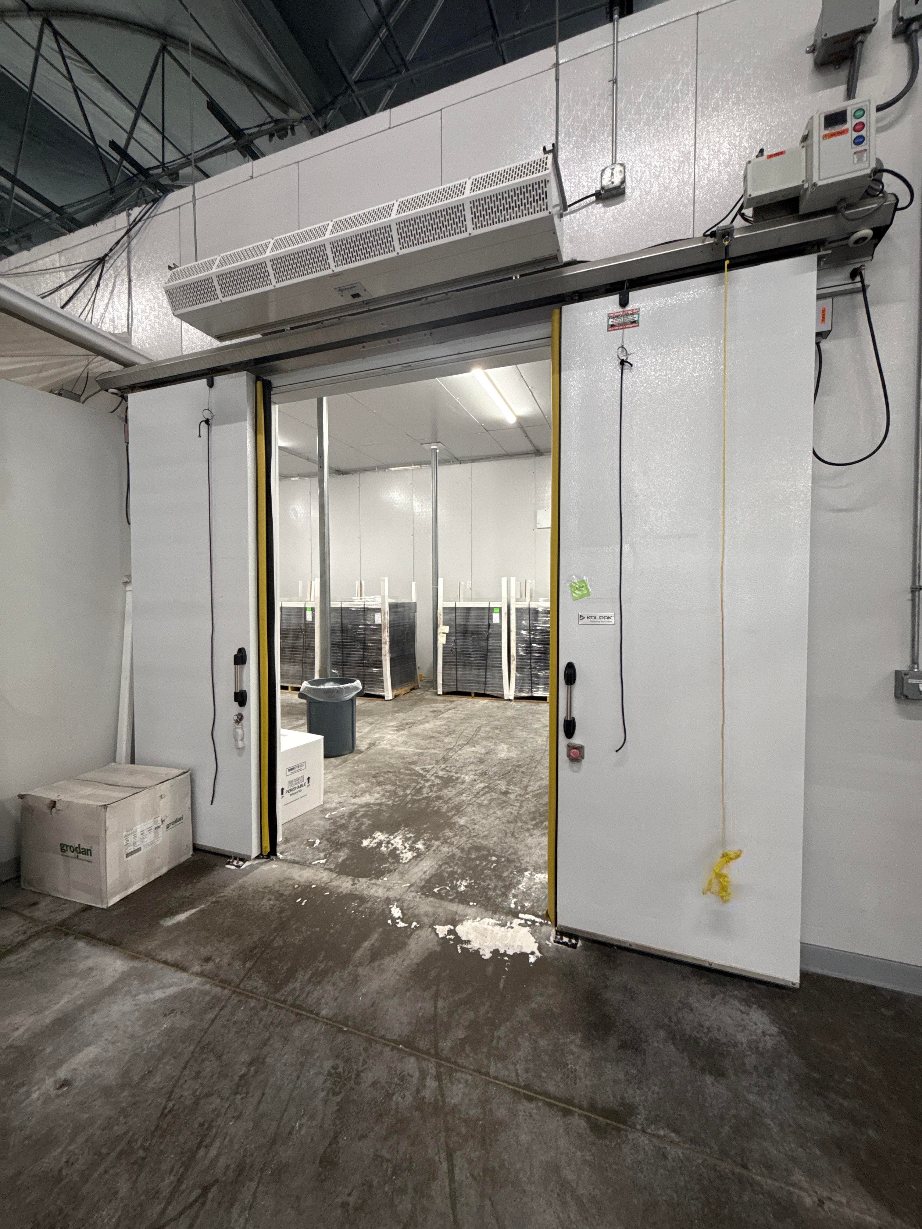 Kolpak Motorized Sliding Cold Storage Door System 230V With Controls