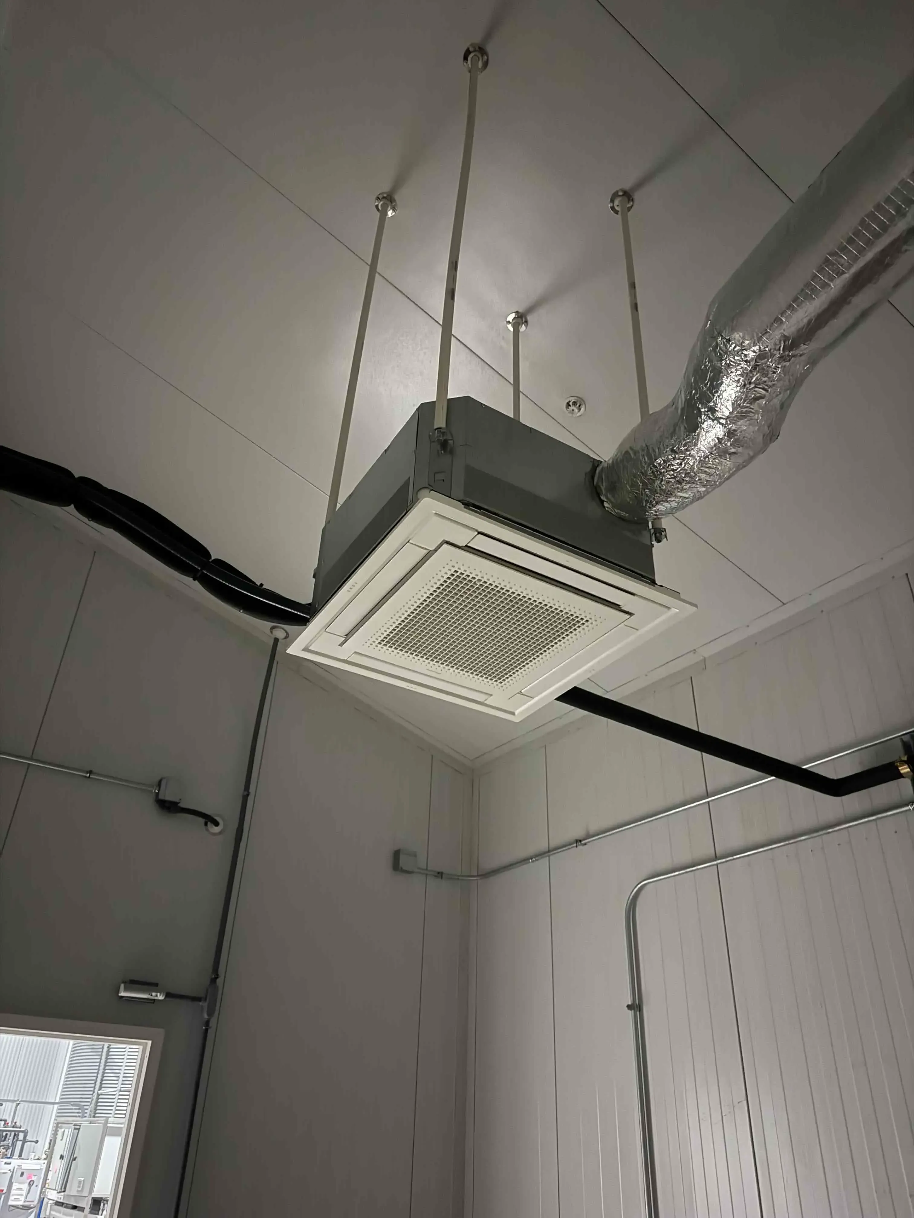 Daikin FFQ Series Ceiling Cassette Indoor Air Conditioner Unit - NEW