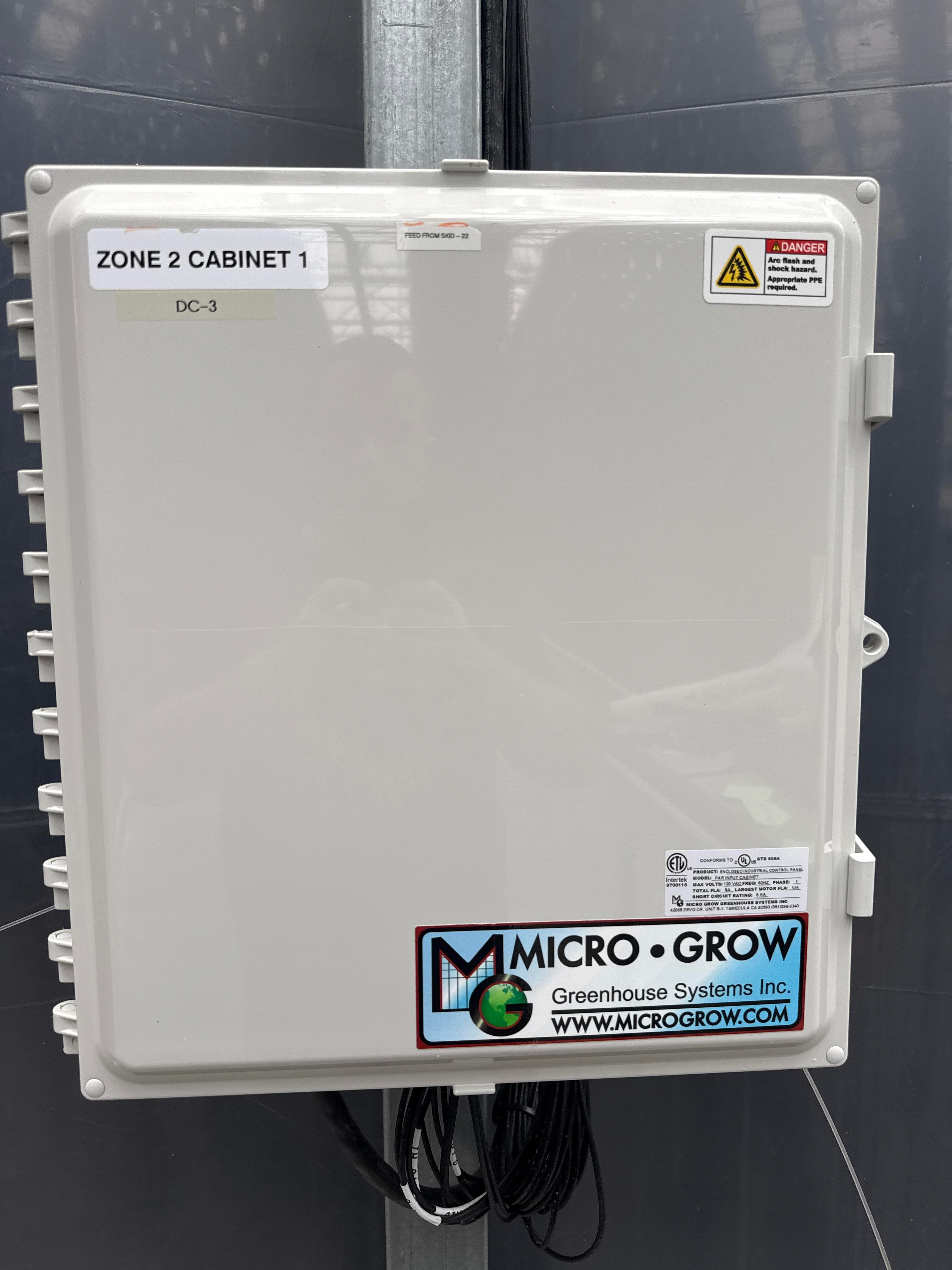Micro Grow PAR Input Cabinet with Hoogendoorn Controller and Stahlin PC1614 Enclosure
