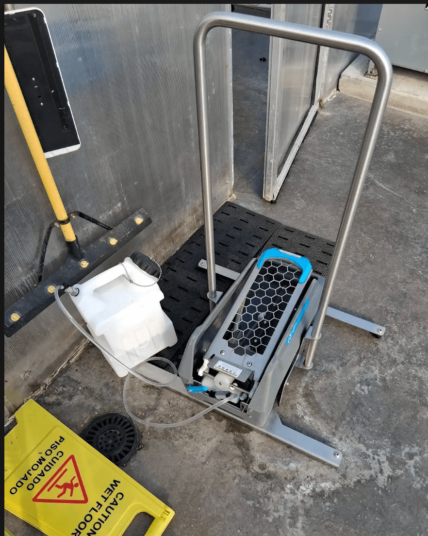 Best Sanitizers Inc. Foot Sanitizer 107-00214