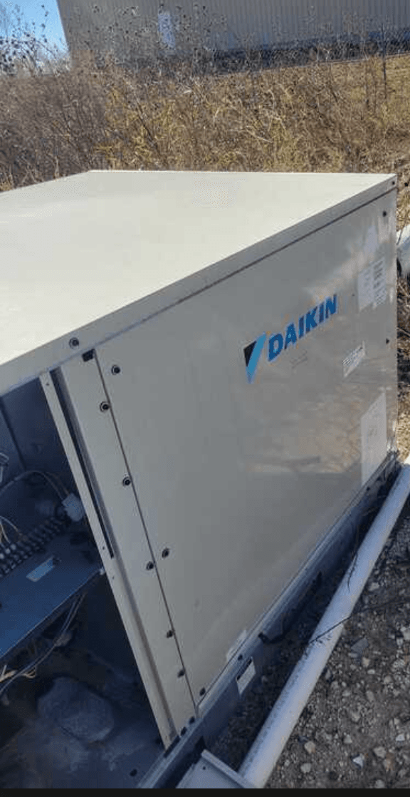 Daikin Commercial HVAC Unit — Packaged Climate Control System for CEA Greenhouse